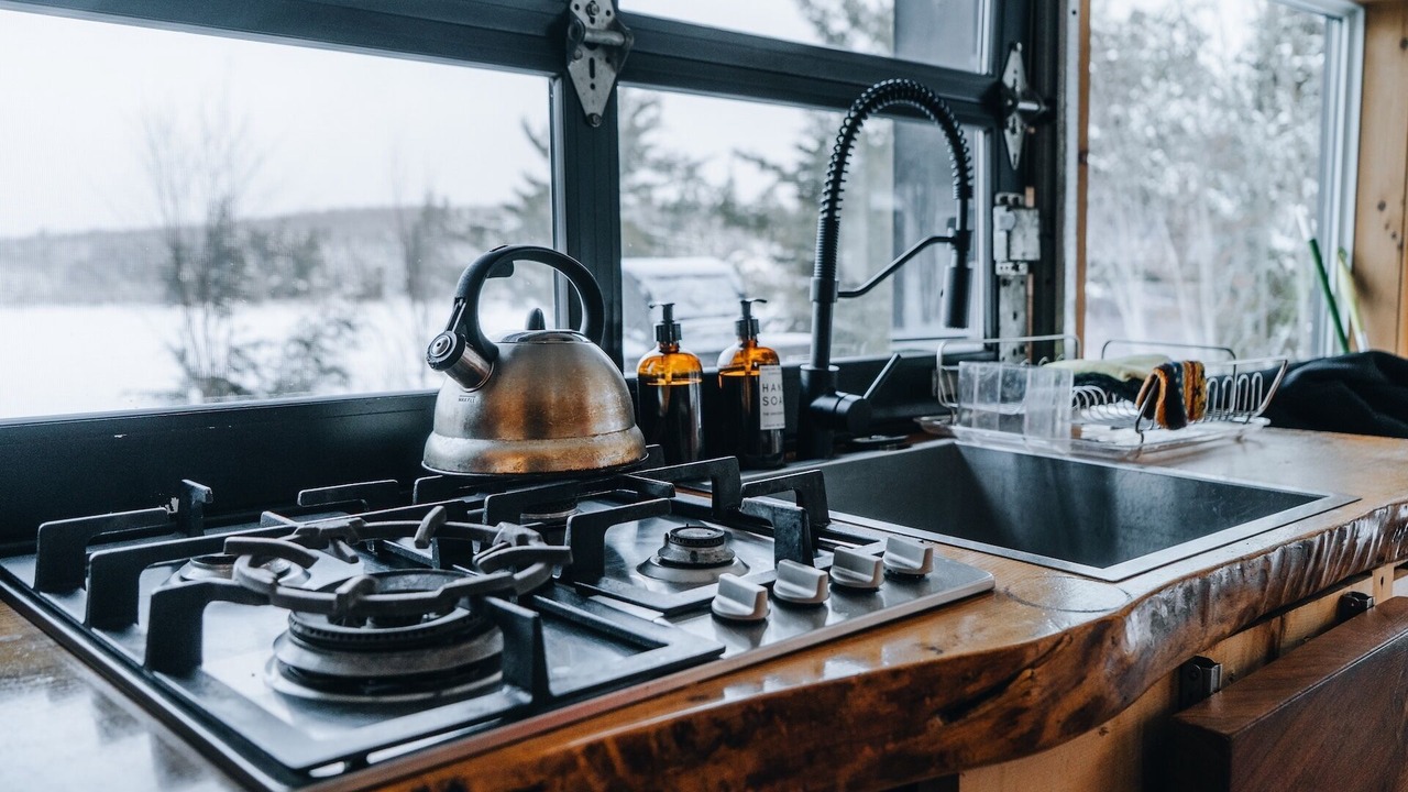 Photo of Kitchen in Dysart et al