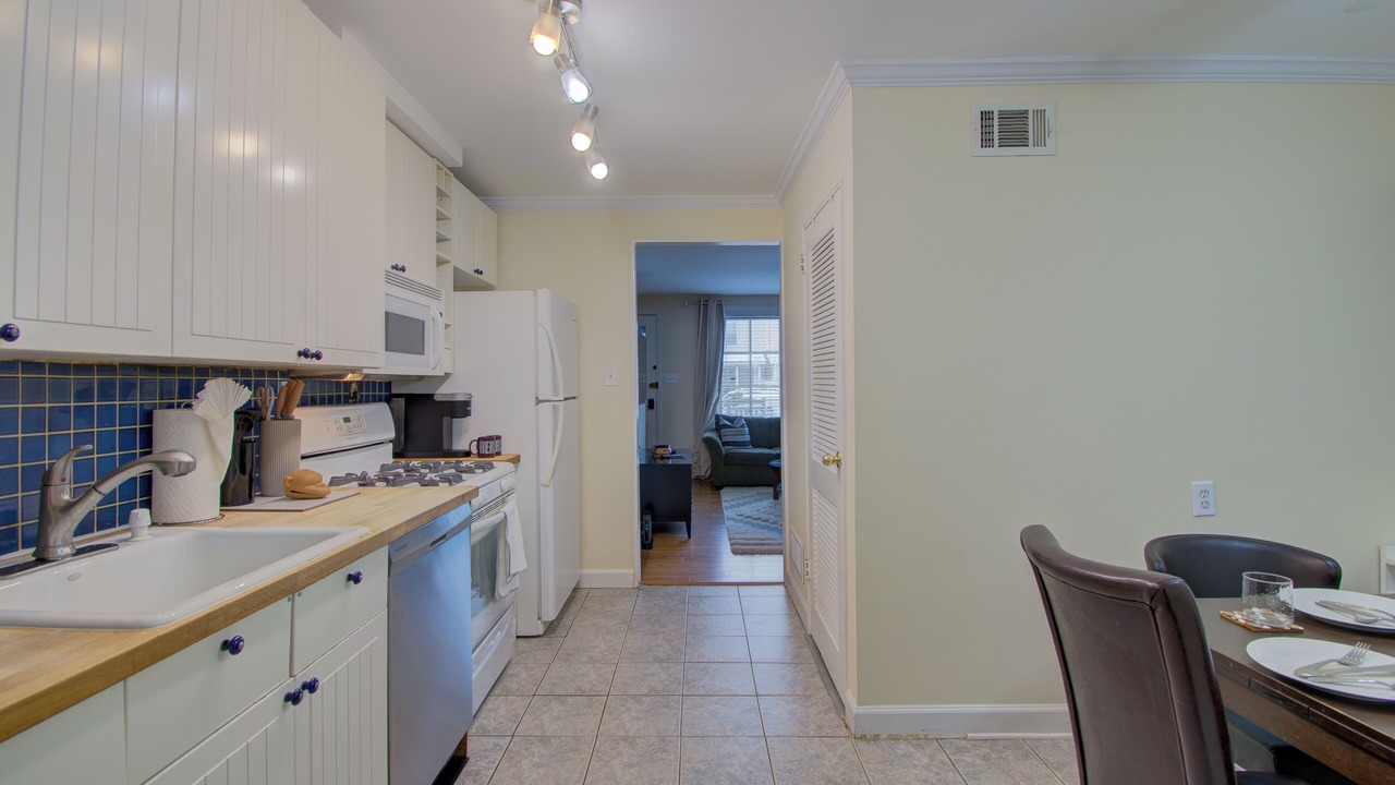 Photo of Kitchen in Old Town West