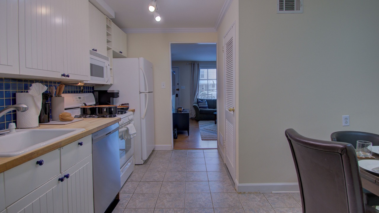Photo of Kitchen in Old Town West