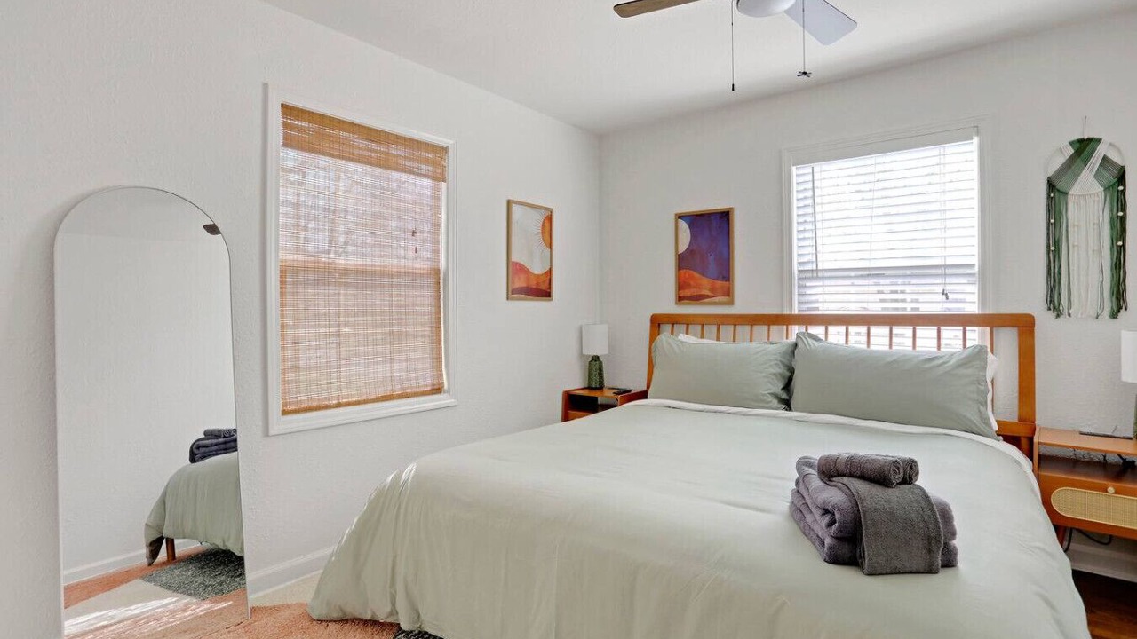 Photo of Bedroom in Overland Park