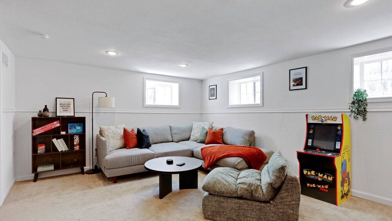 Photo of Livingroom in Overland Park
