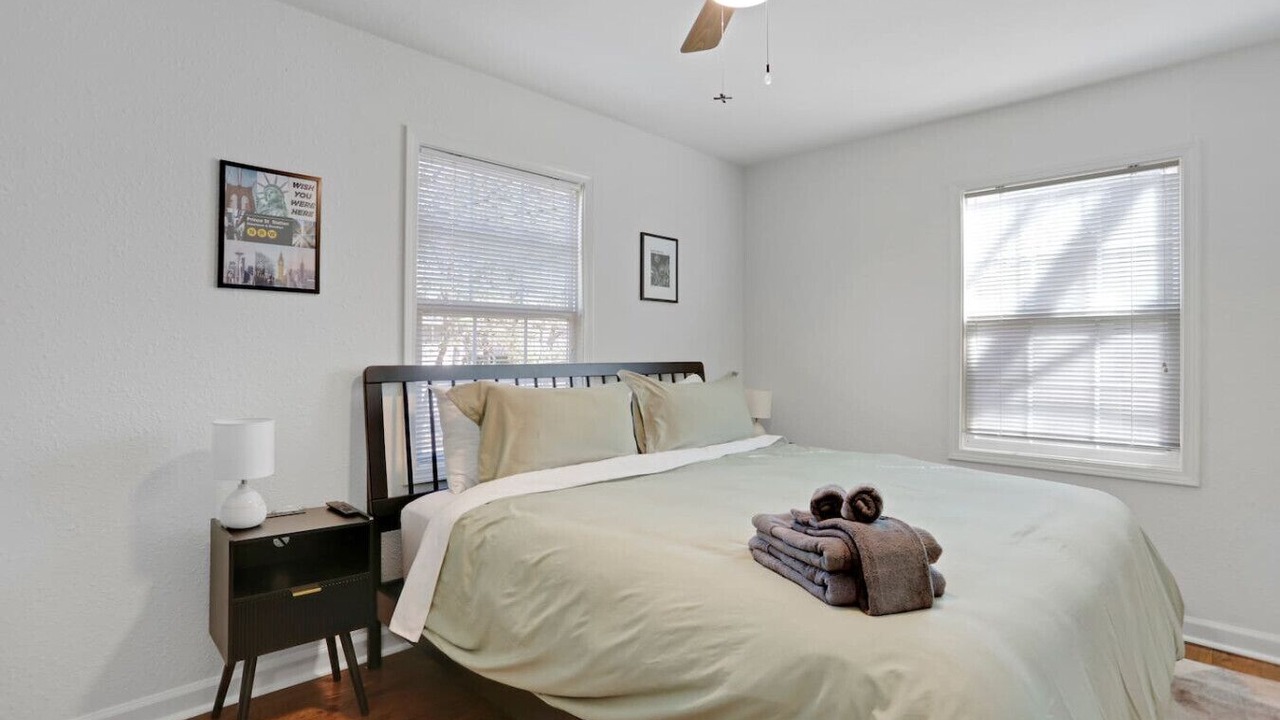 Photo of Bedroom in Overland Park