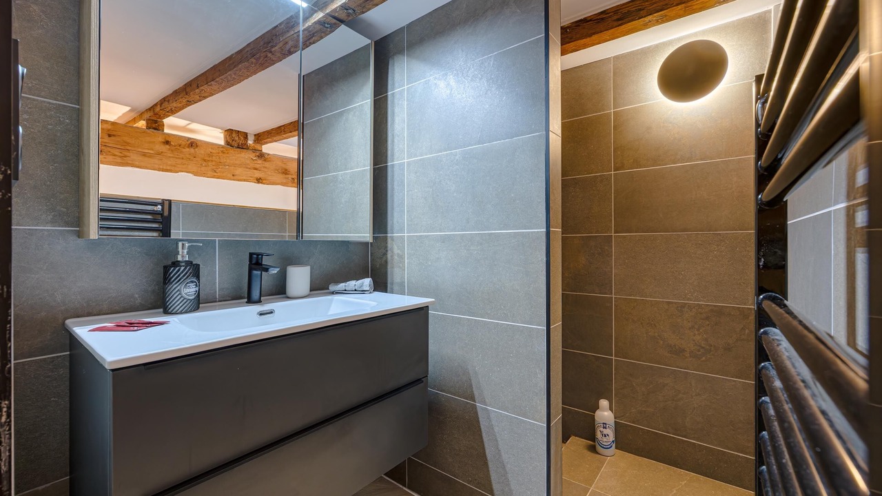 Photo of Bathroom in Chambery