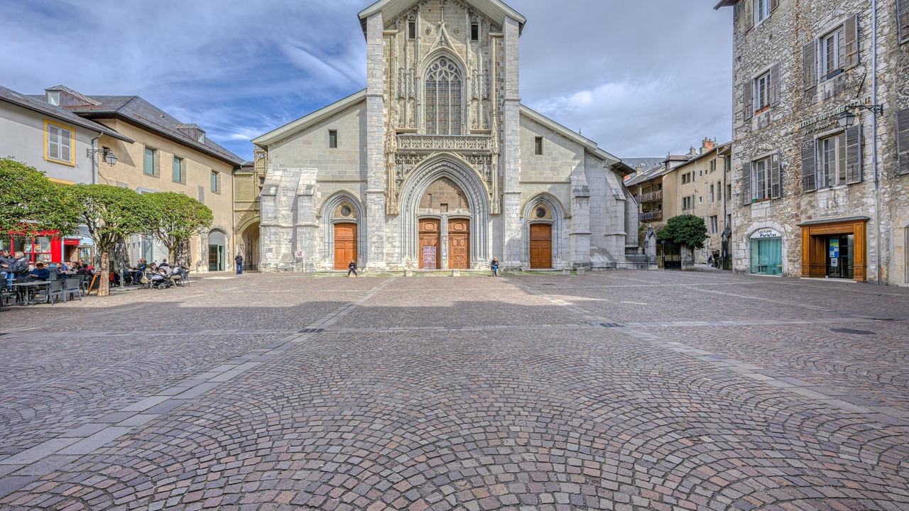 Photo of Others in Chambery