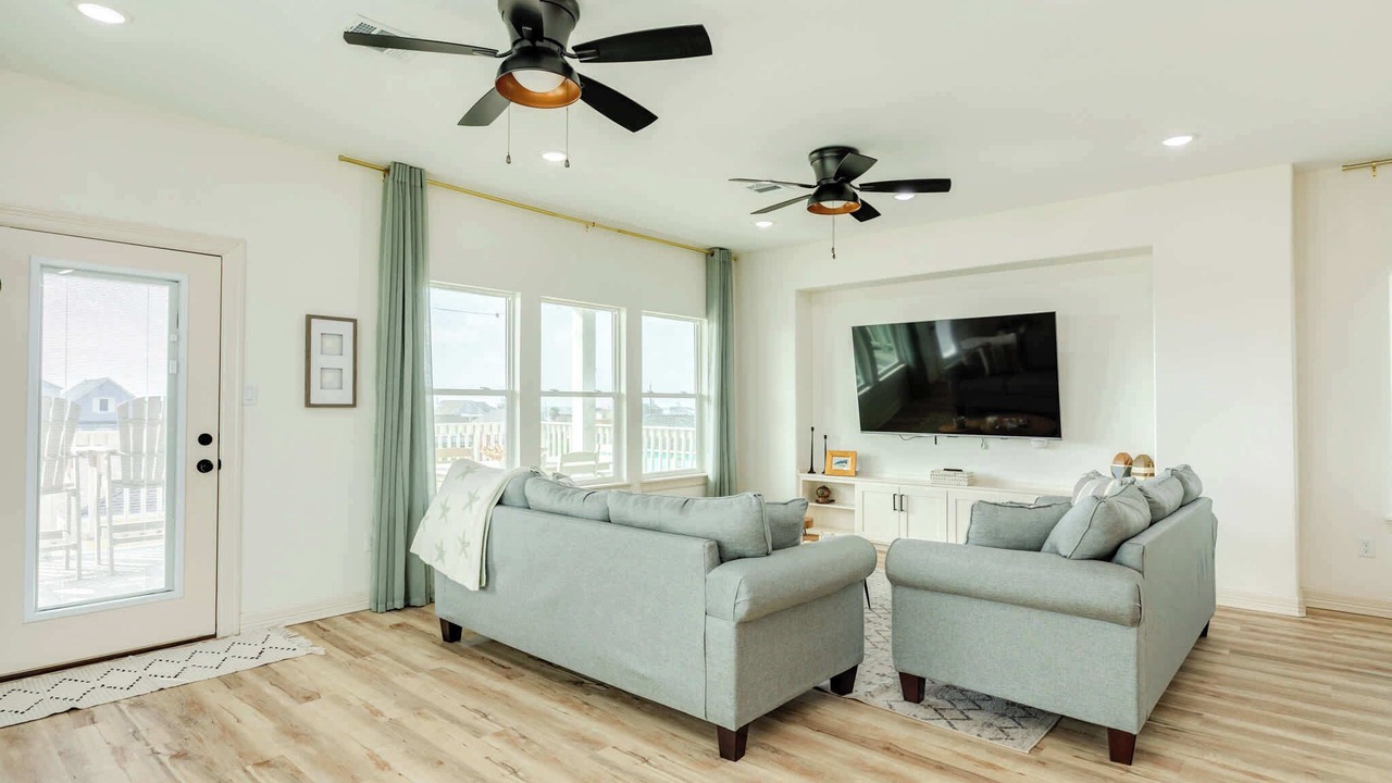 Photo of Bedroom in Surfside Beach