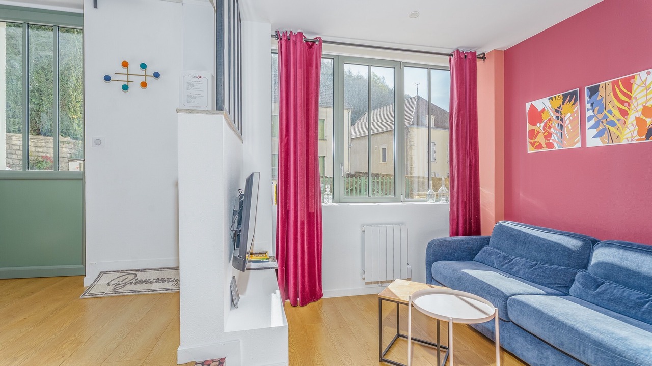 Photo of Livingroom in Saint-Romain