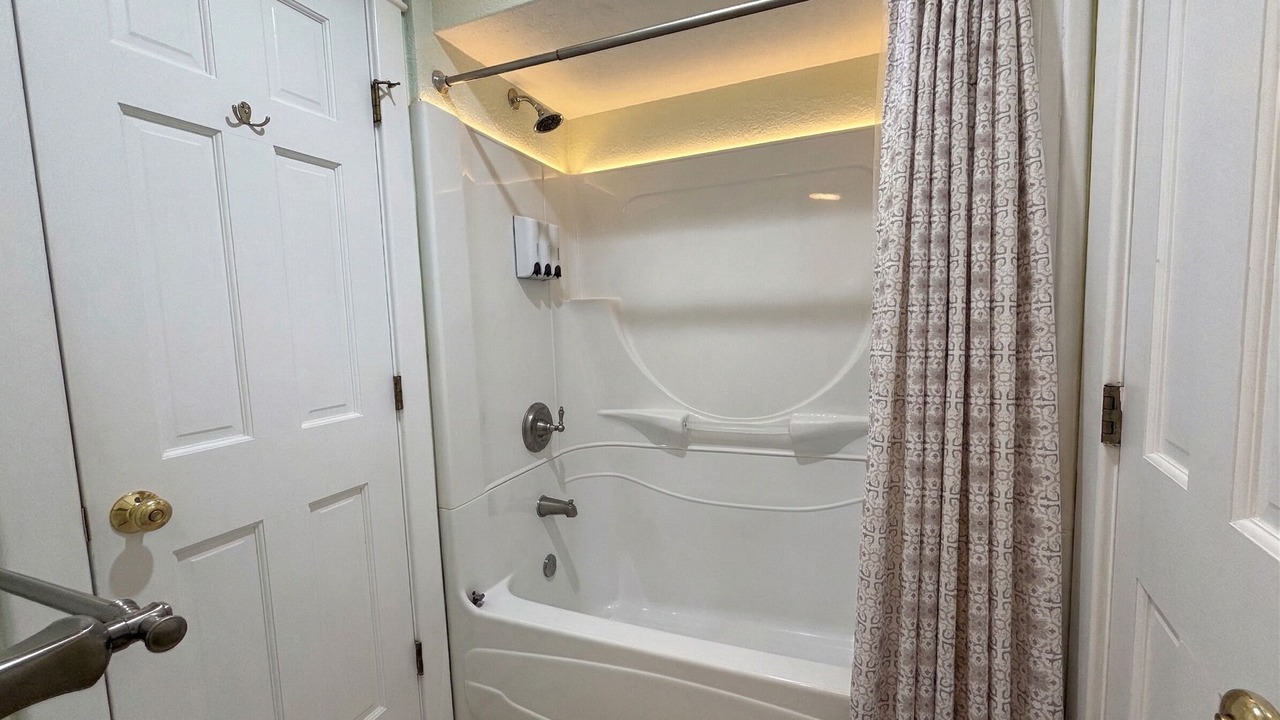 Photo of Bathroom in Corolla
