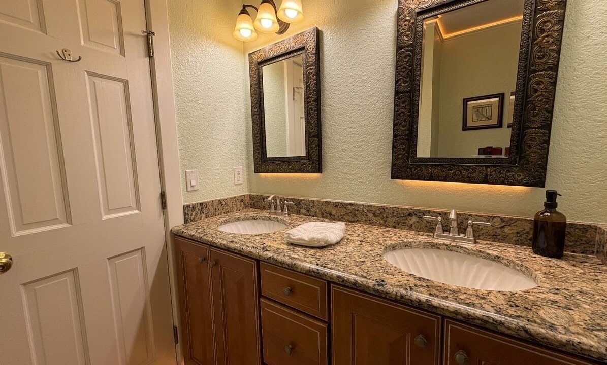 Photo of Bathroom in Corolla