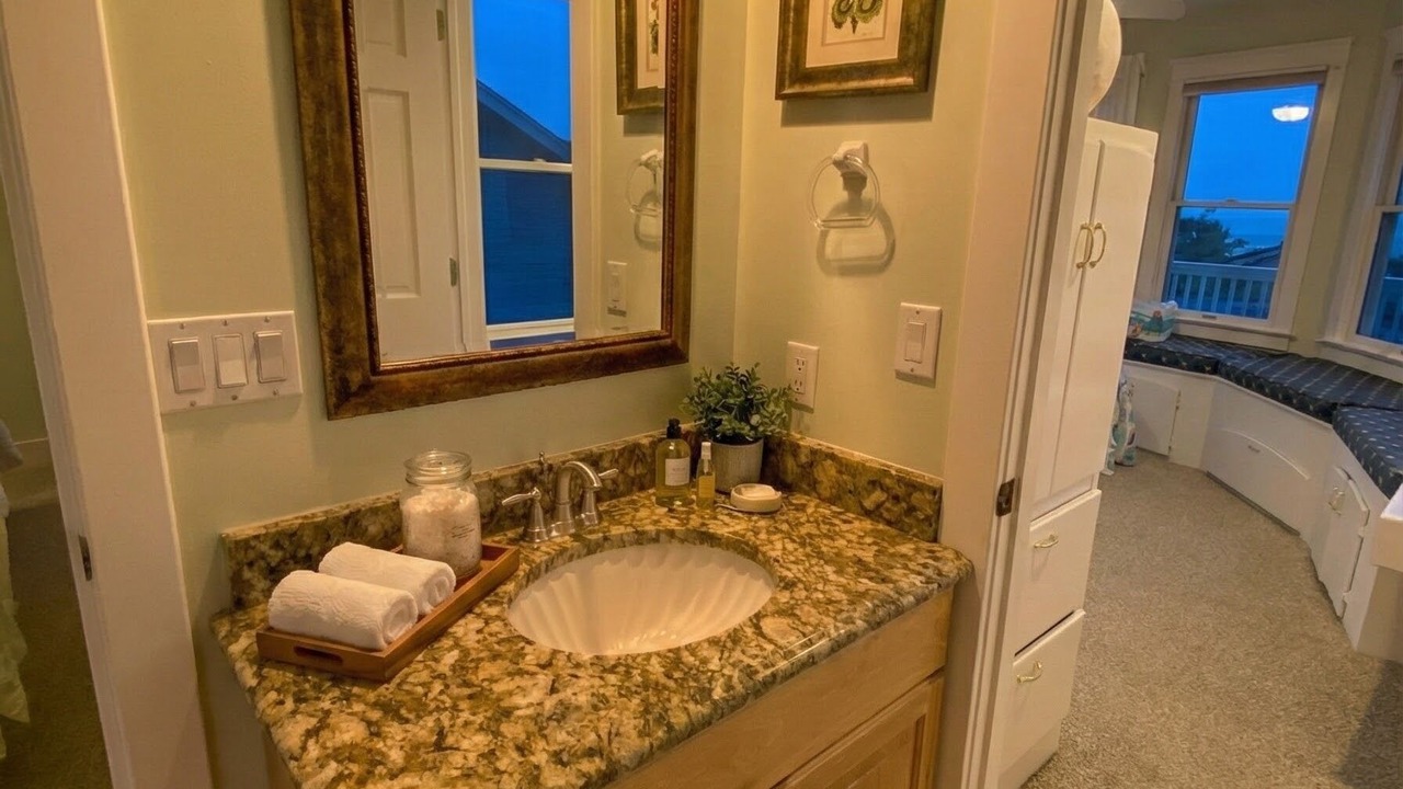 Photo of Bathroom in Corolla