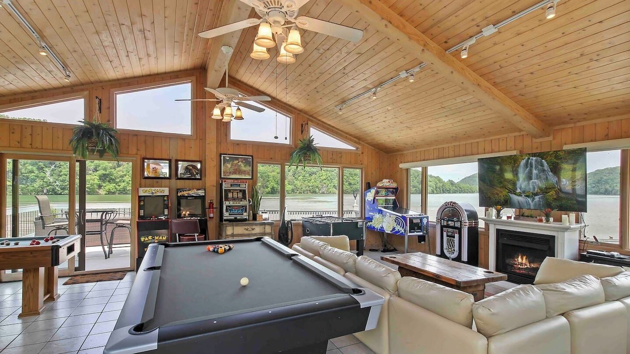Photo of Bedroom in Hiwassee