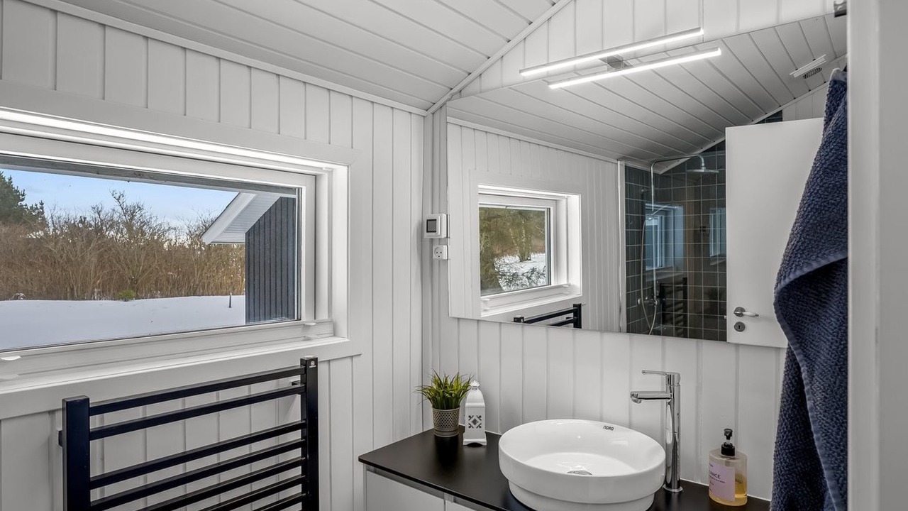 Photo of Bathroom in Aalbaek