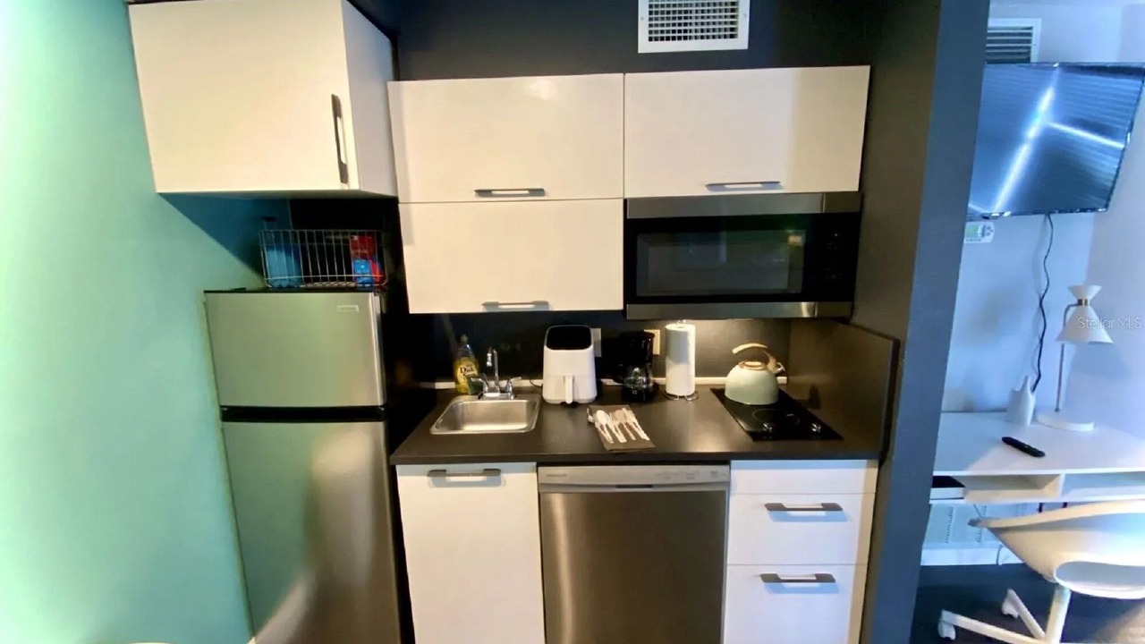 Photo of Kitchen in Florida Central Atlantic Coast