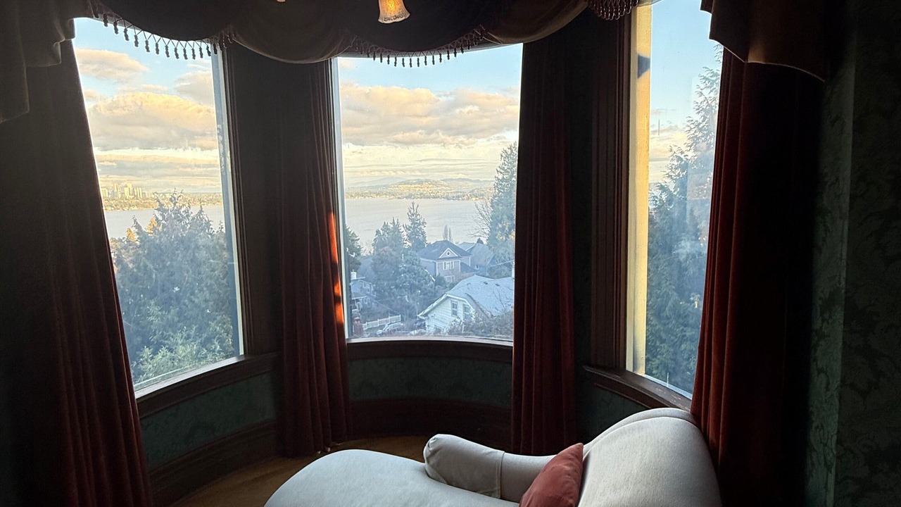 Photo of Others in Madrona