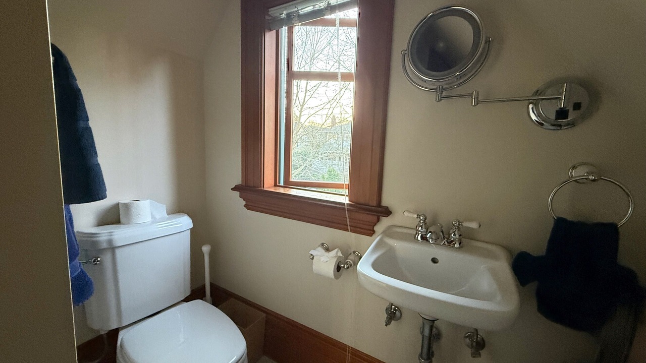 Photo of Bathroom in Madrona