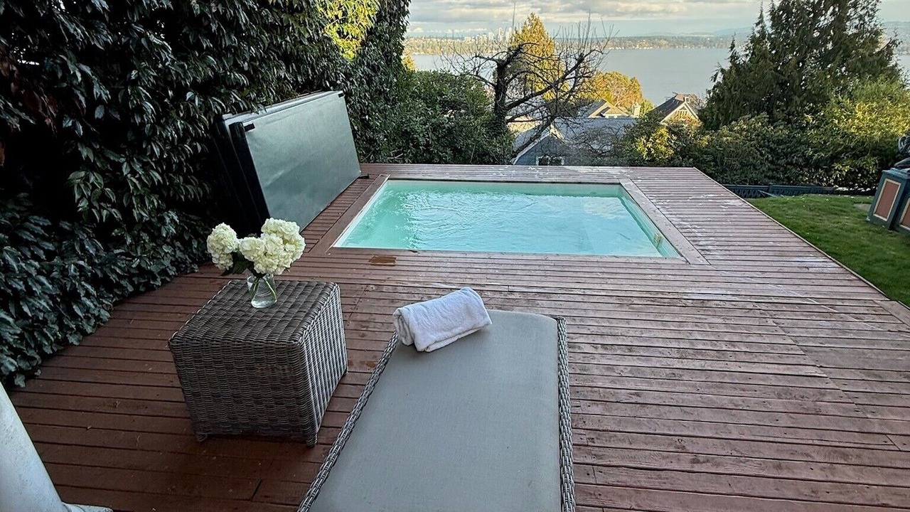 Photo of Patio Balcony in Madrona