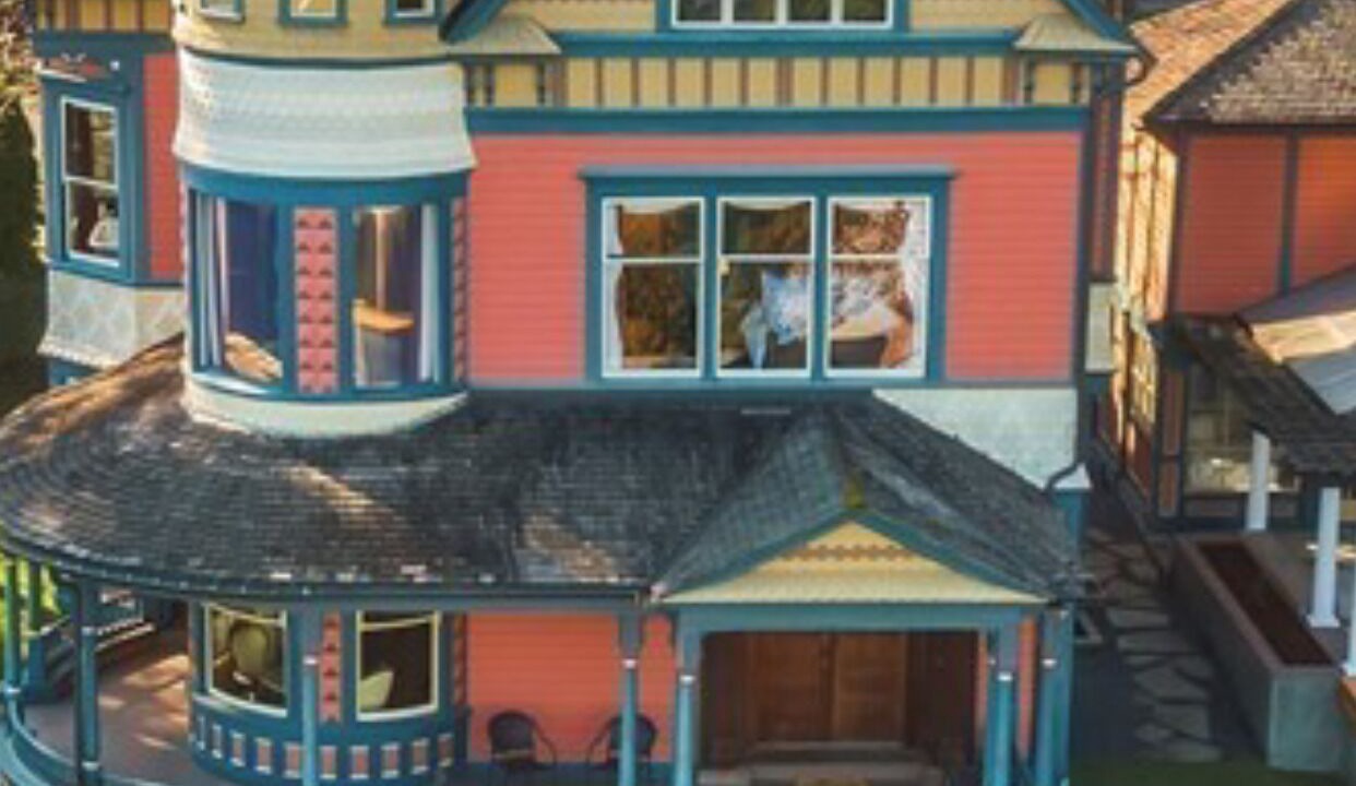 Photo of Outdoor in Madrona