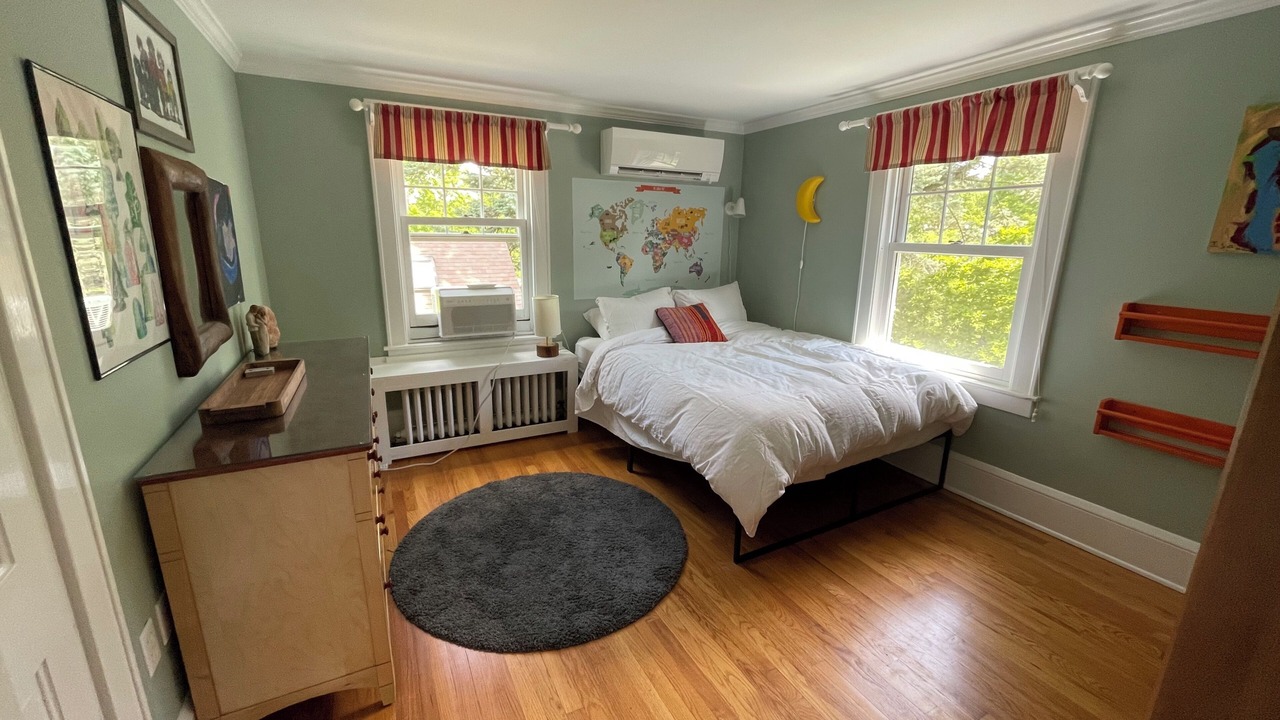 Photo of Bedroom in South End