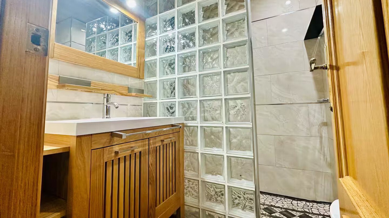 Photo of Bathroom in Ripollet