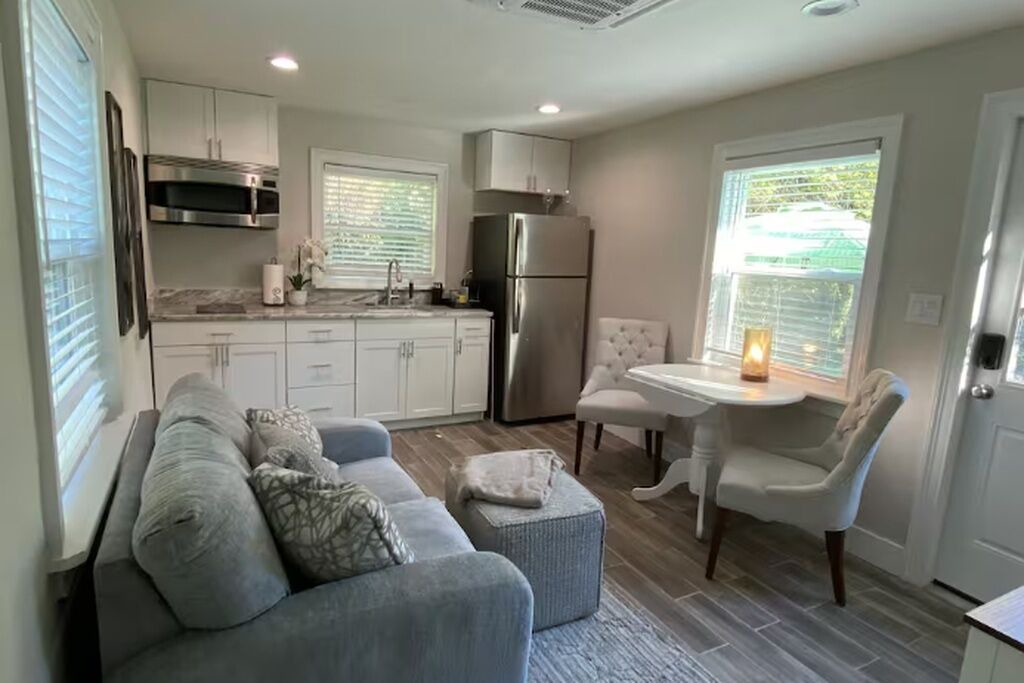 Photo of Livingroom in Plantation Estates