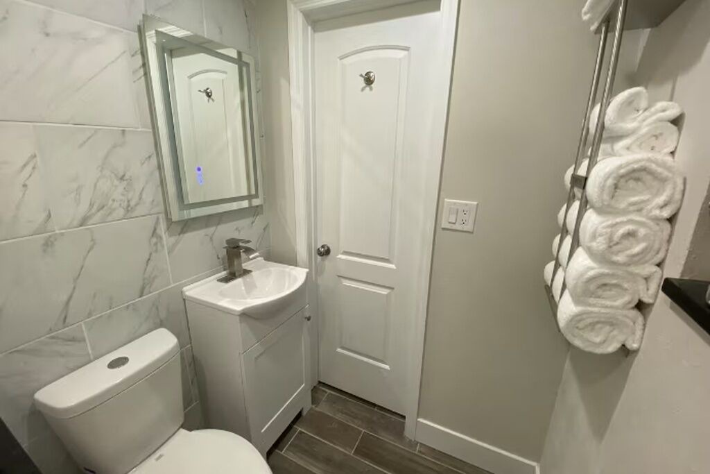 Photo of Bathroom in Plantation Estates