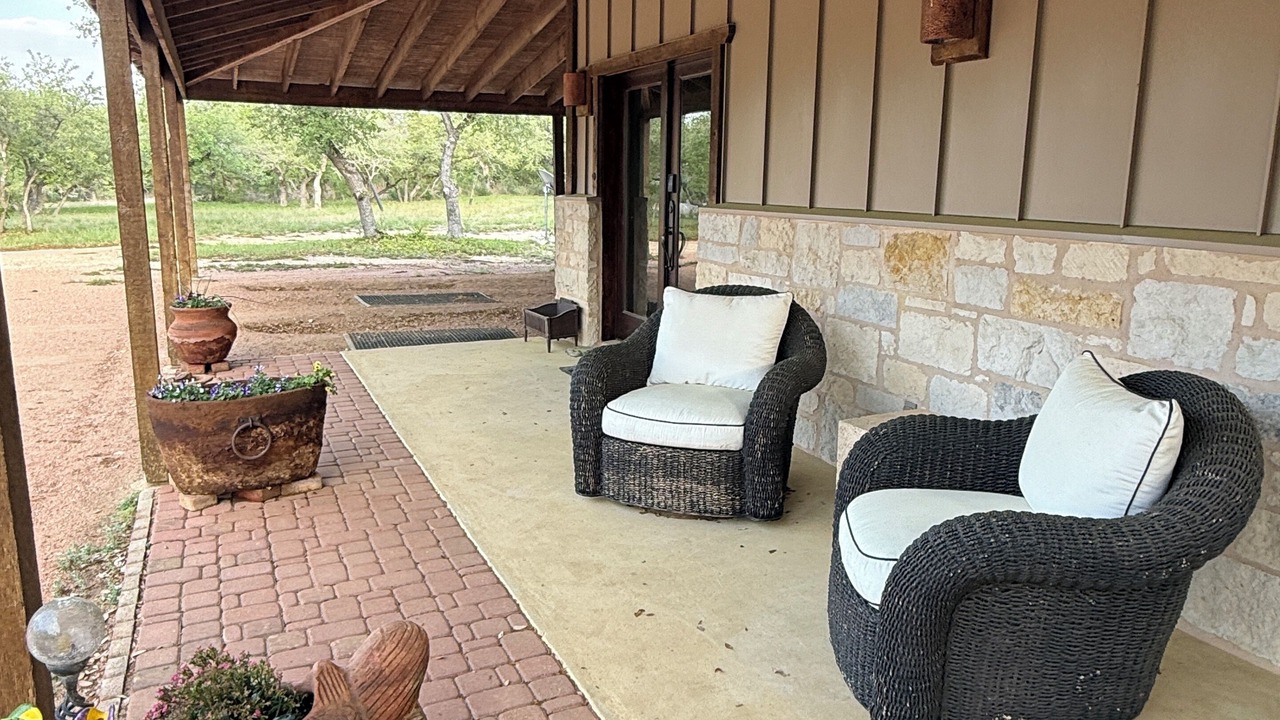 Photo of Patio Balcony in Johnson City