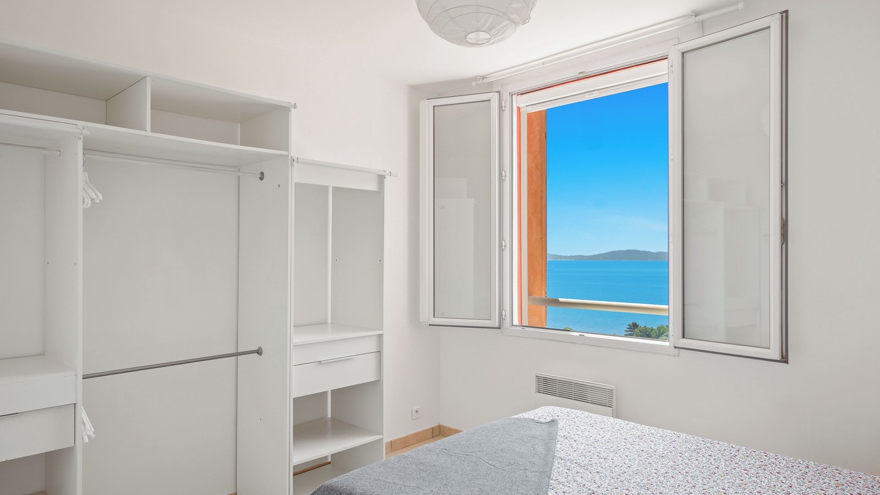 Photo of Bedroom in Carqueiranne