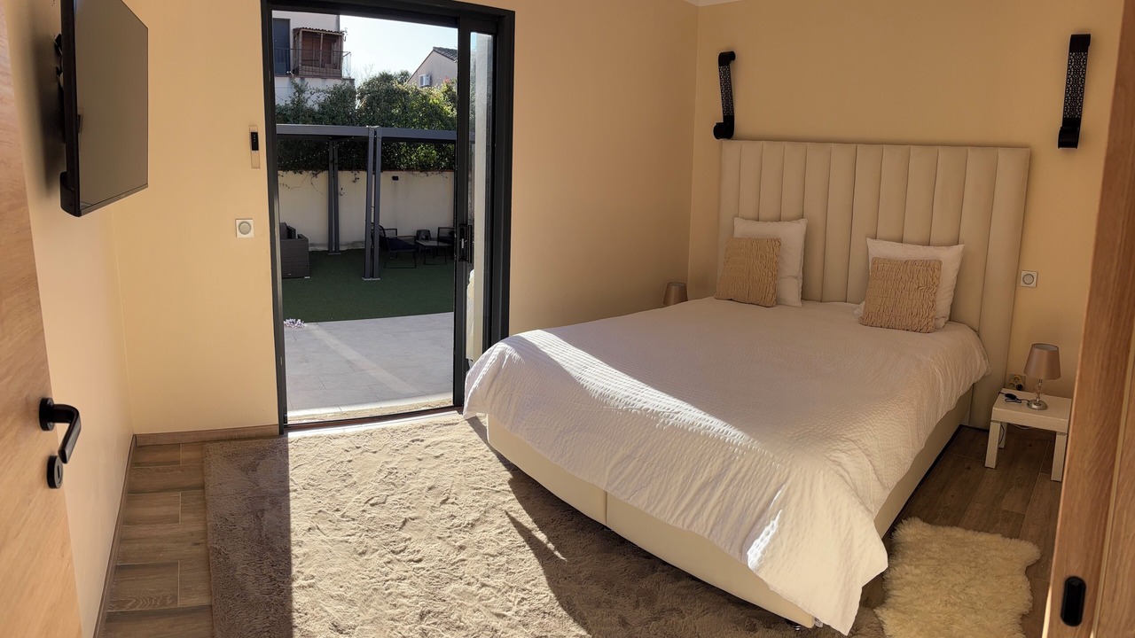 Photo of Bedroom in Lunel