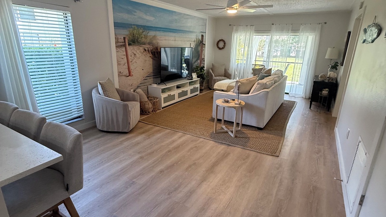 Photo of Livingroom in Palmer Ranch
