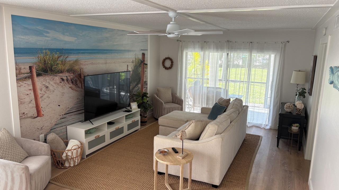 Photo of Livingroom in Palmer Ranch