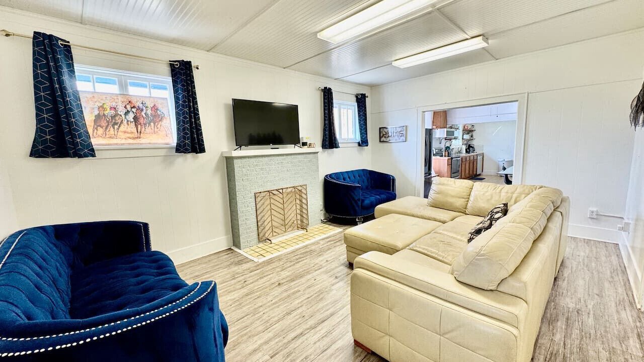 Photo of Livingroom in Hot Springs
