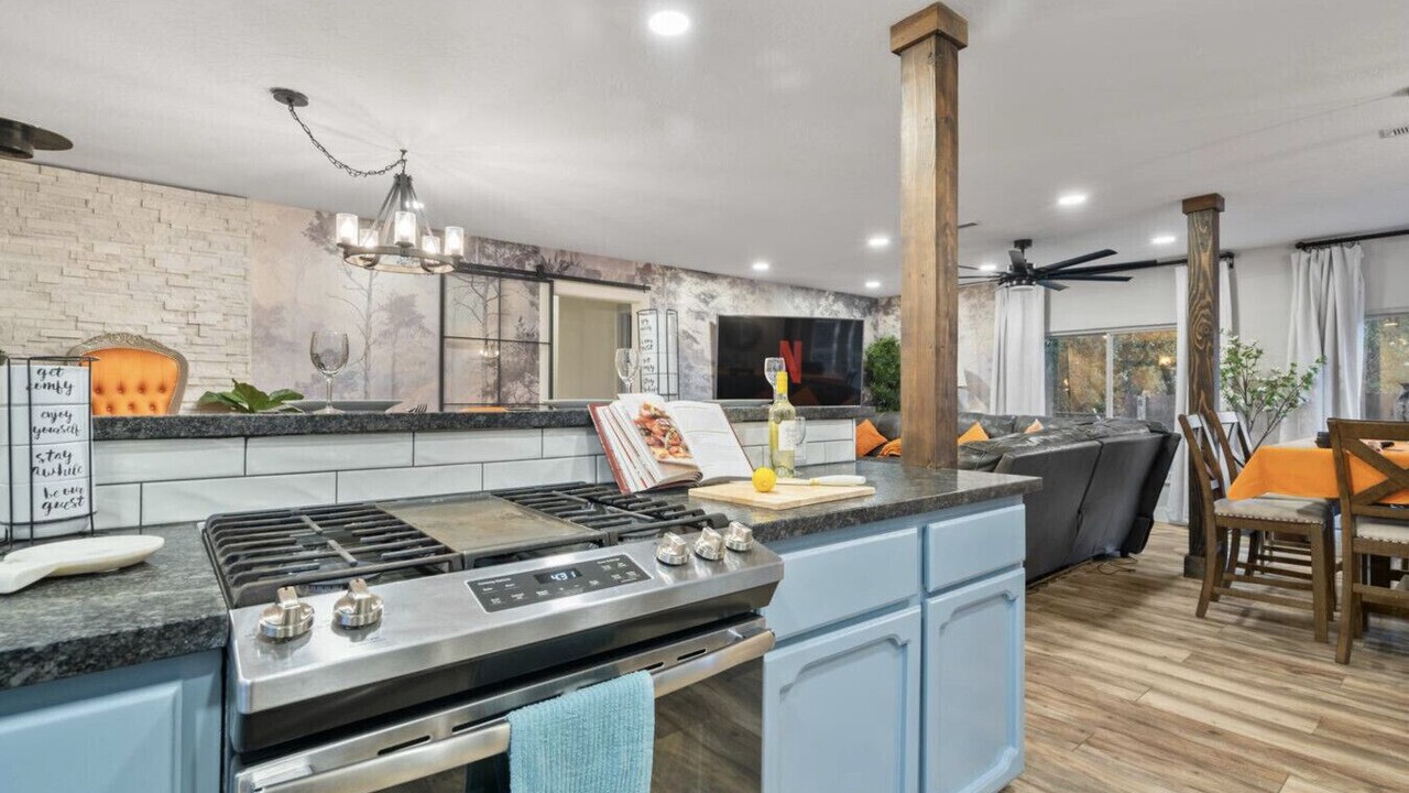 Photo of Kitchen in Phoenix Lake-Cedar Ridge