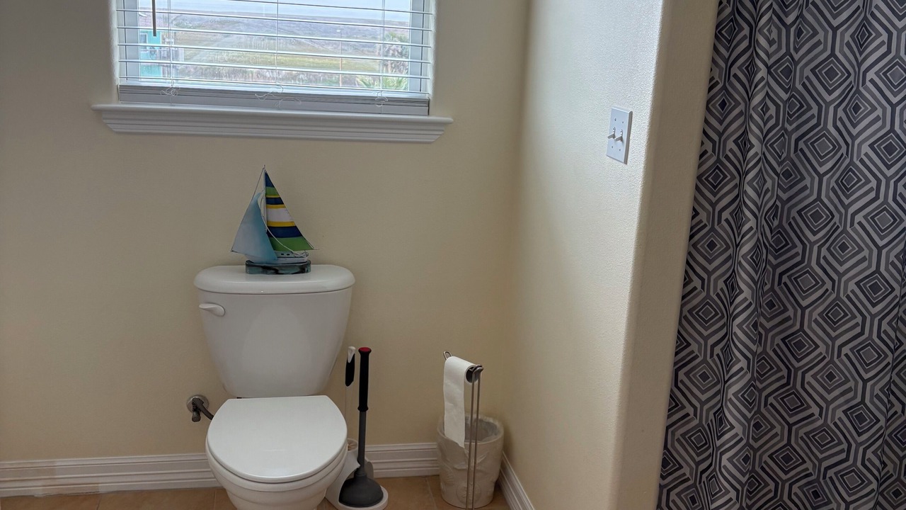Photo of Bathroom in Pointe San Luis