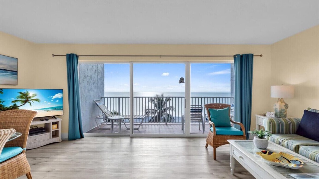 Photo of Livingroom in Longboat Key
