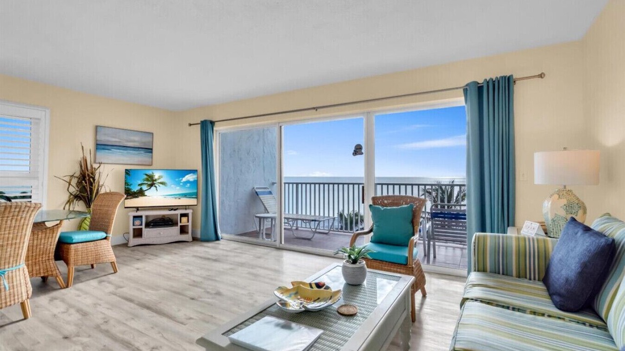 Photo of Livingroom in Longboat Key