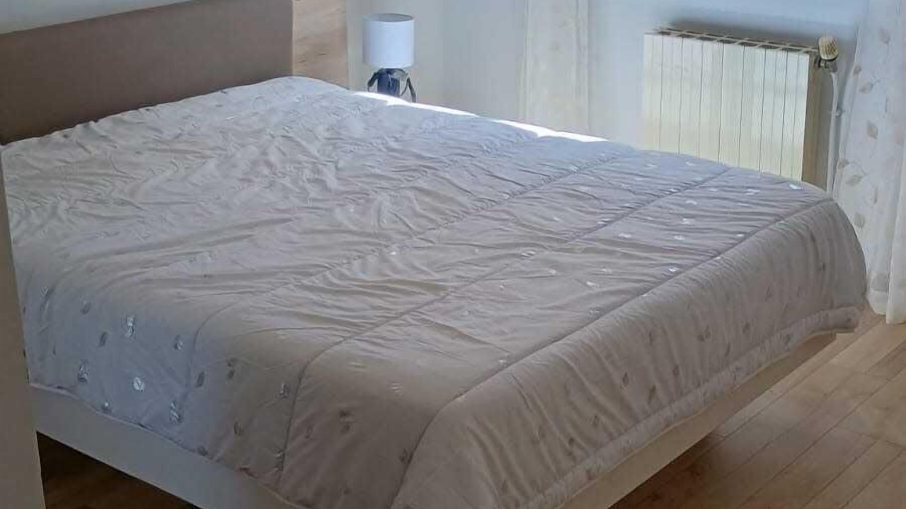 Photo of Bedroom in Rochefort-du-Gard