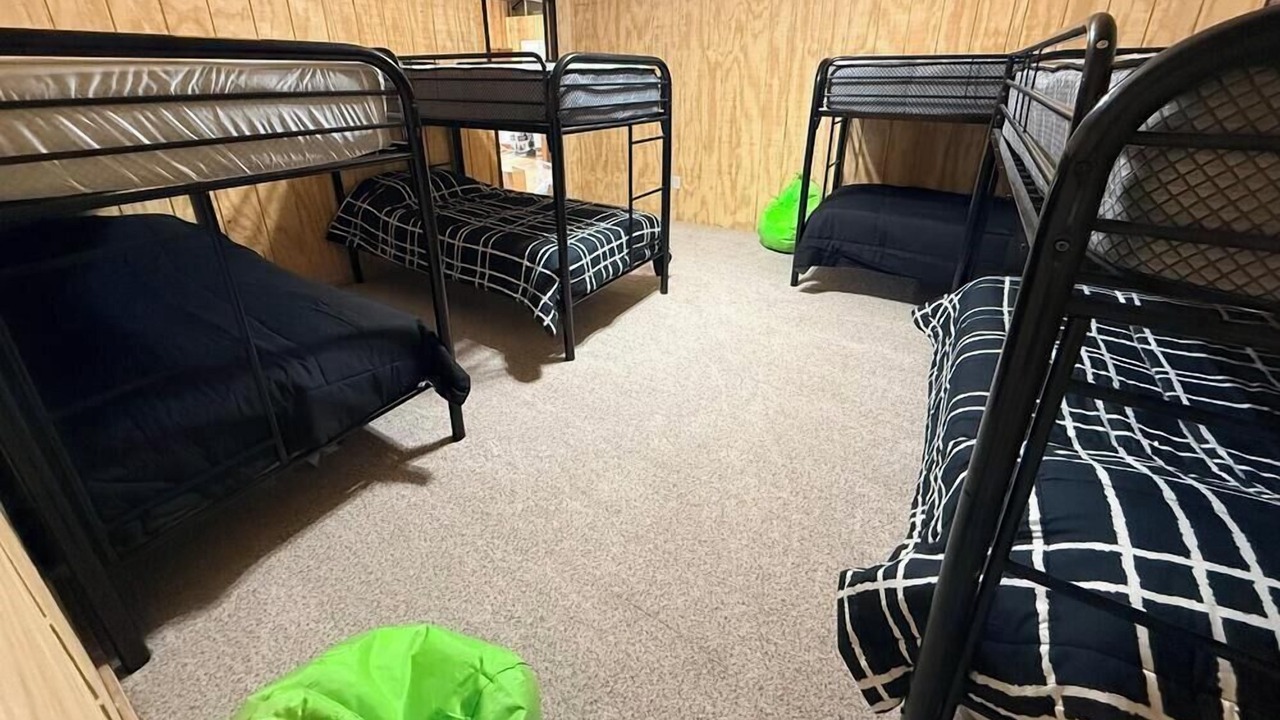 Photo of Bedroom in Lelia Lake