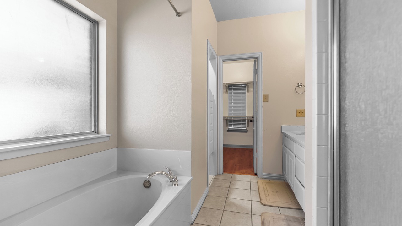 Photo of Bathroom in Forney