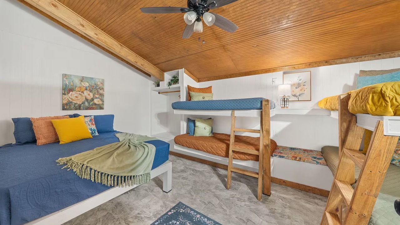 Photo of Bedroom in Lockesburg