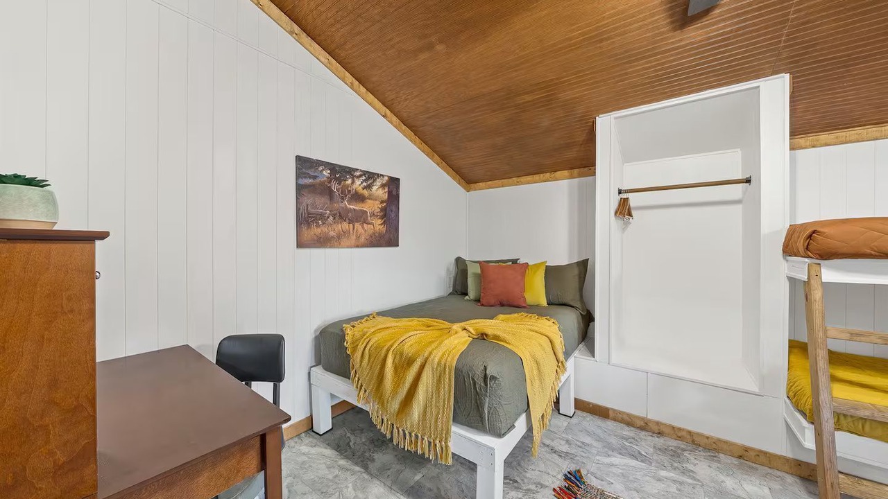 Photo of Bedroom in Lockesburg