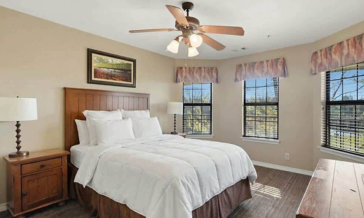 Photo of Bedroom in Clarkesville