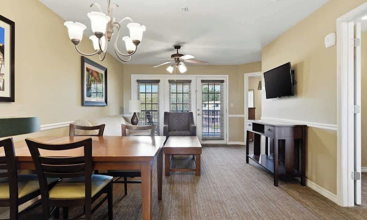 Photo of Livingroom in Clarkesville