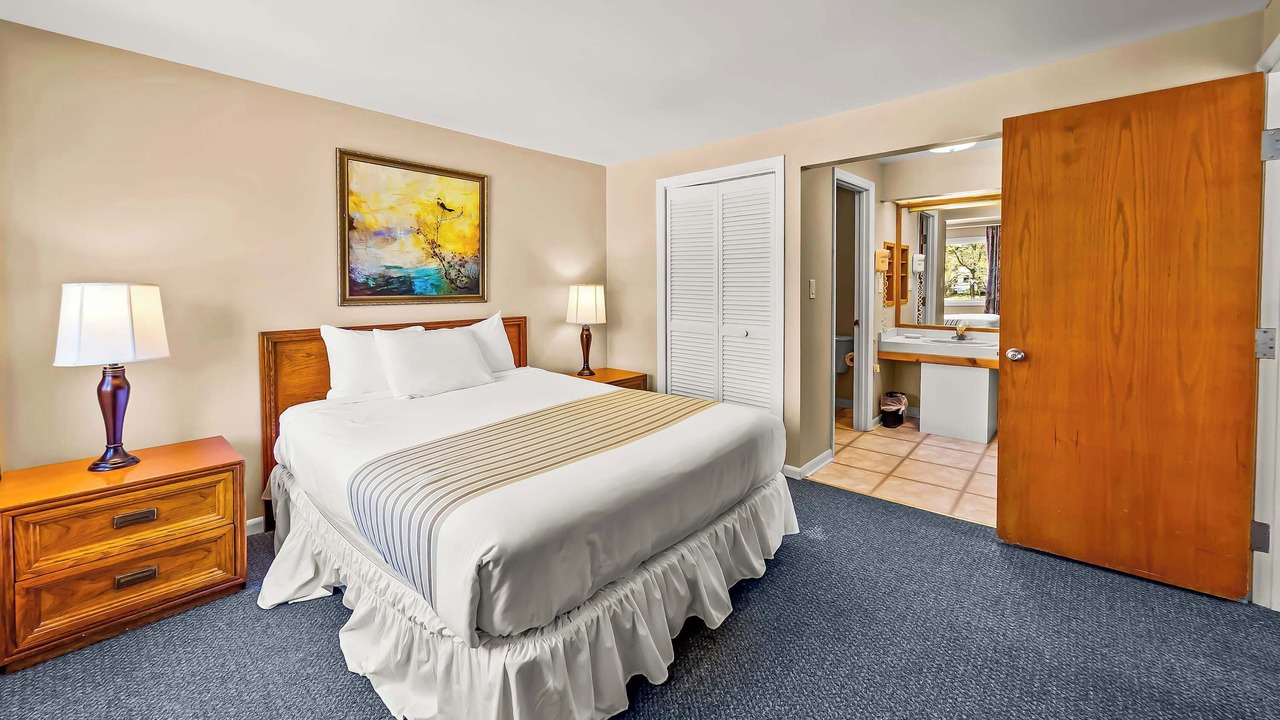 Photo of Bedroom in Fairfield Harbour