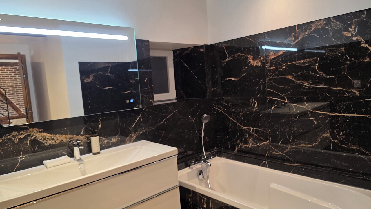 Photo of Bathroom in Equemauville