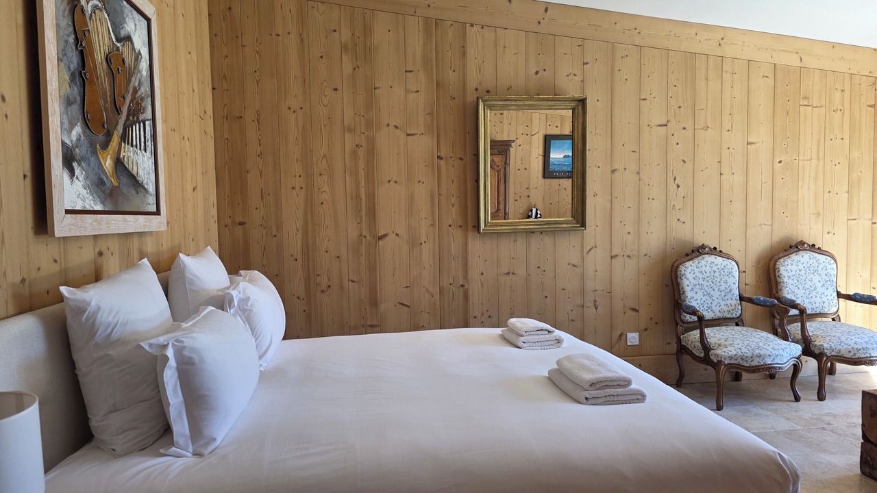 Photo of Bedroom in Equemauville