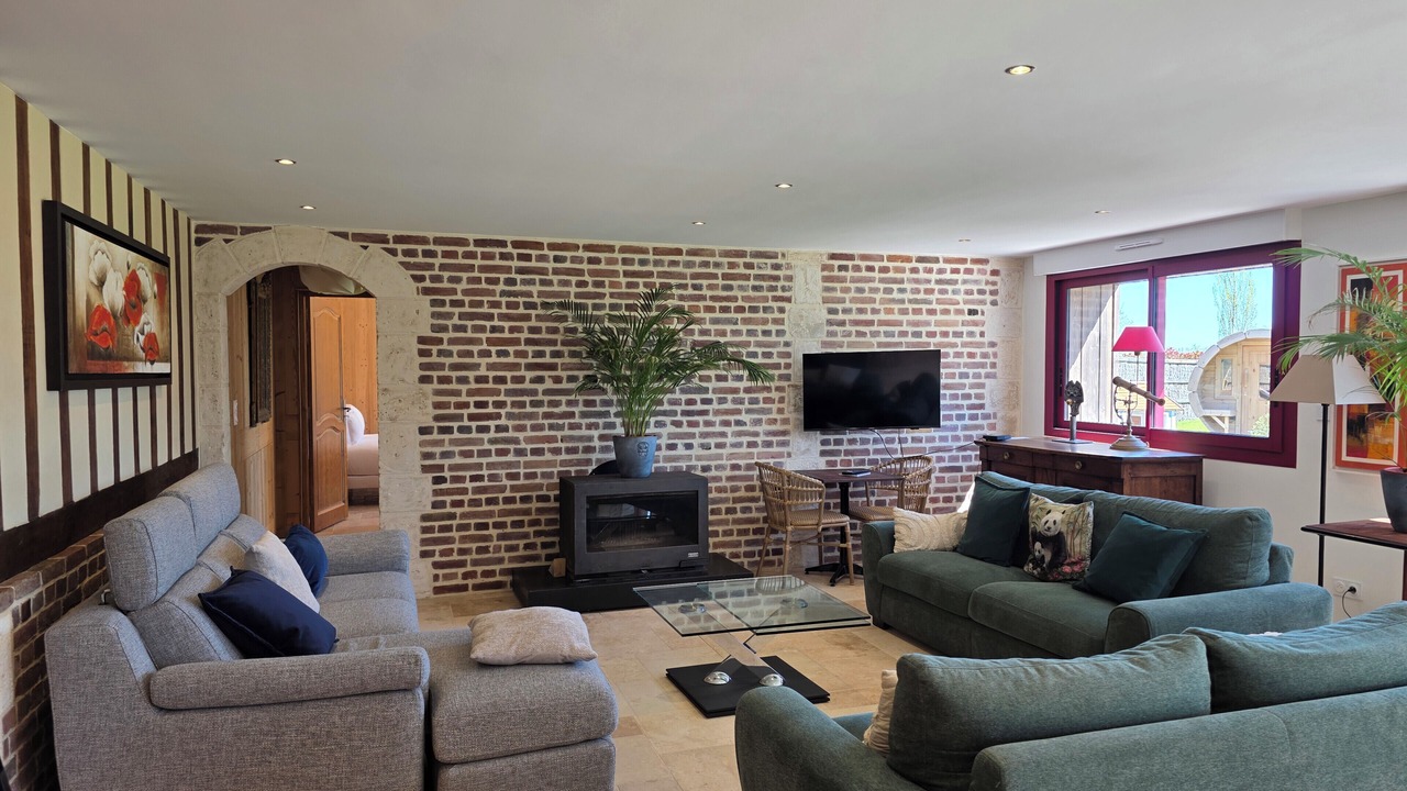 Photo of Livingroom in Equemauville