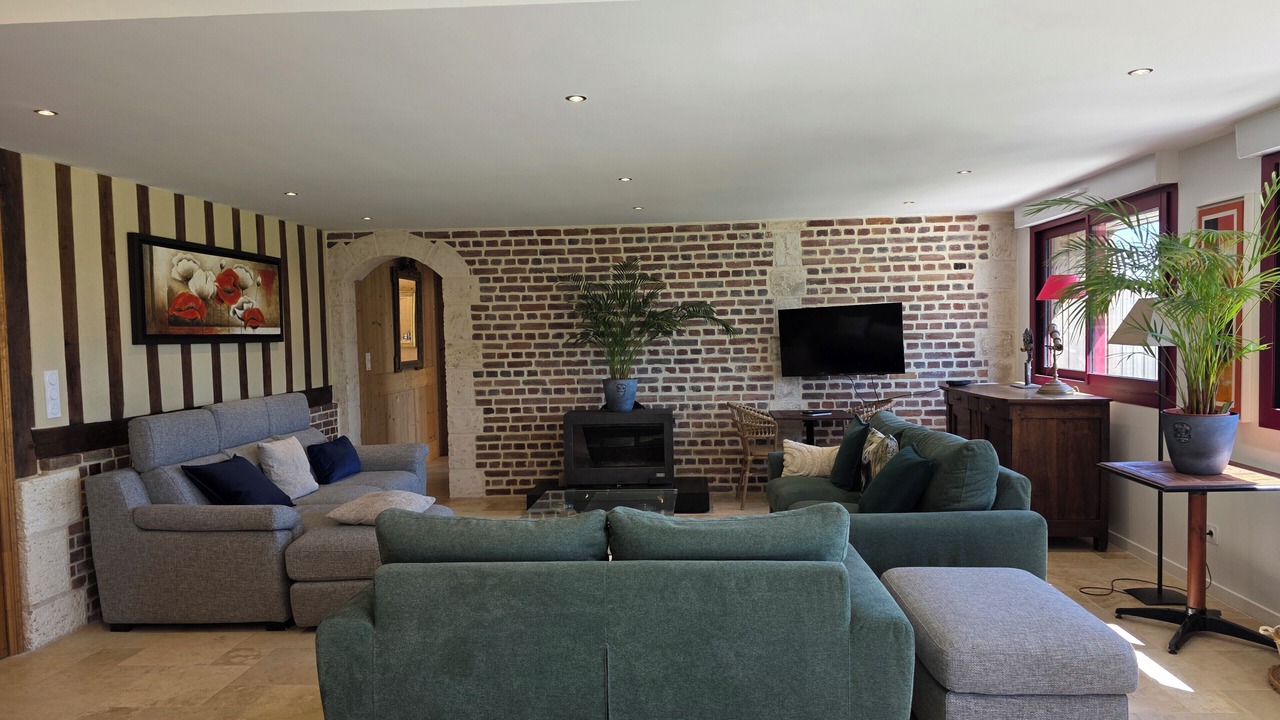 Photo of Livingroom in Equemauville