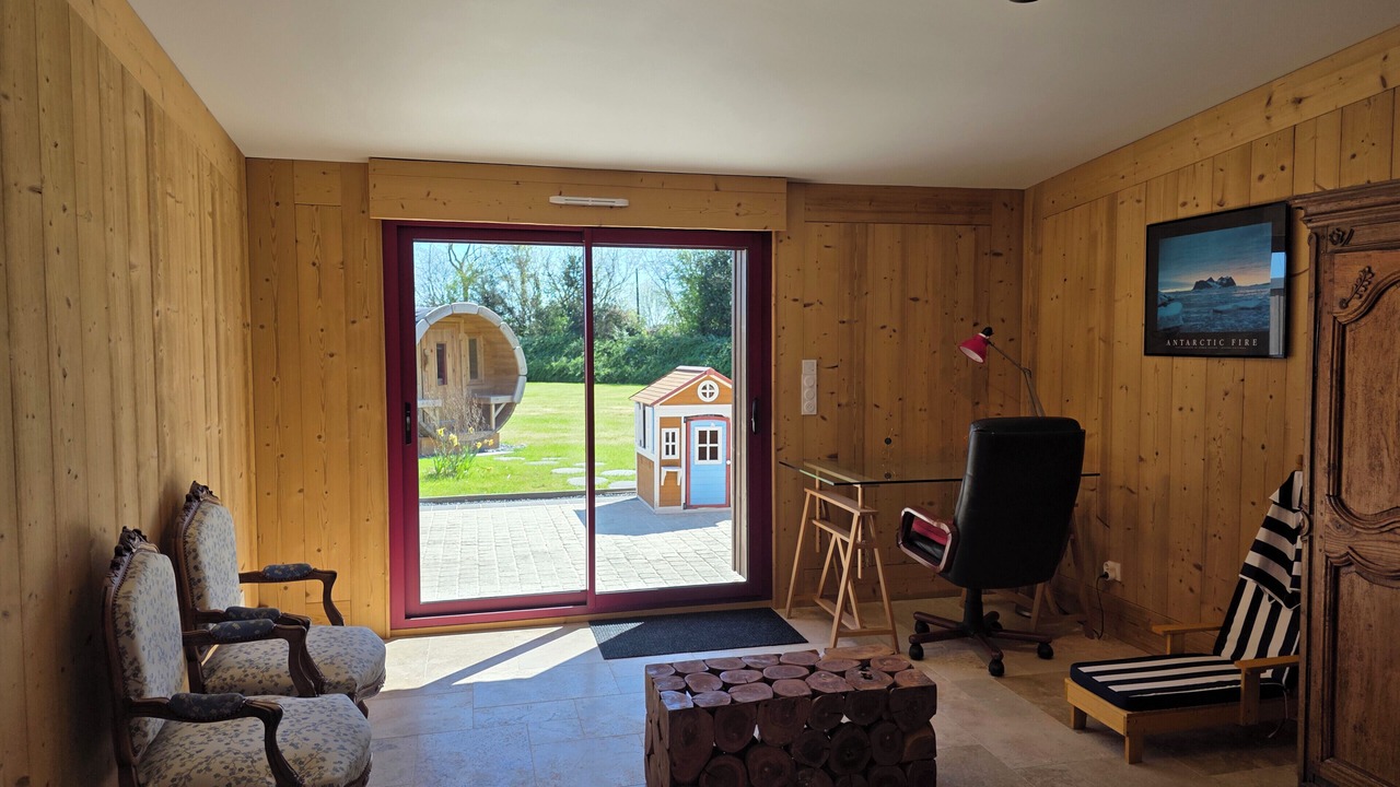 Photo of Bedroom in Equemauville