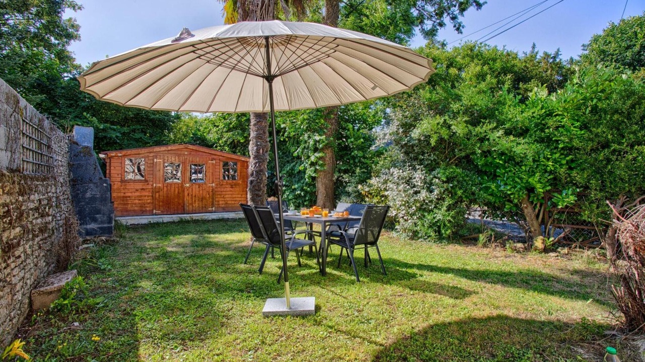 Photo of Outdoor in Sommervieu