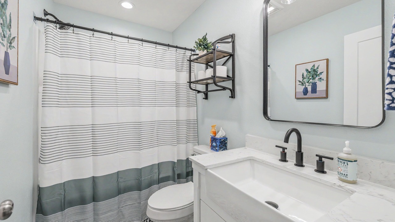 Photo of Bathroom in Jerome