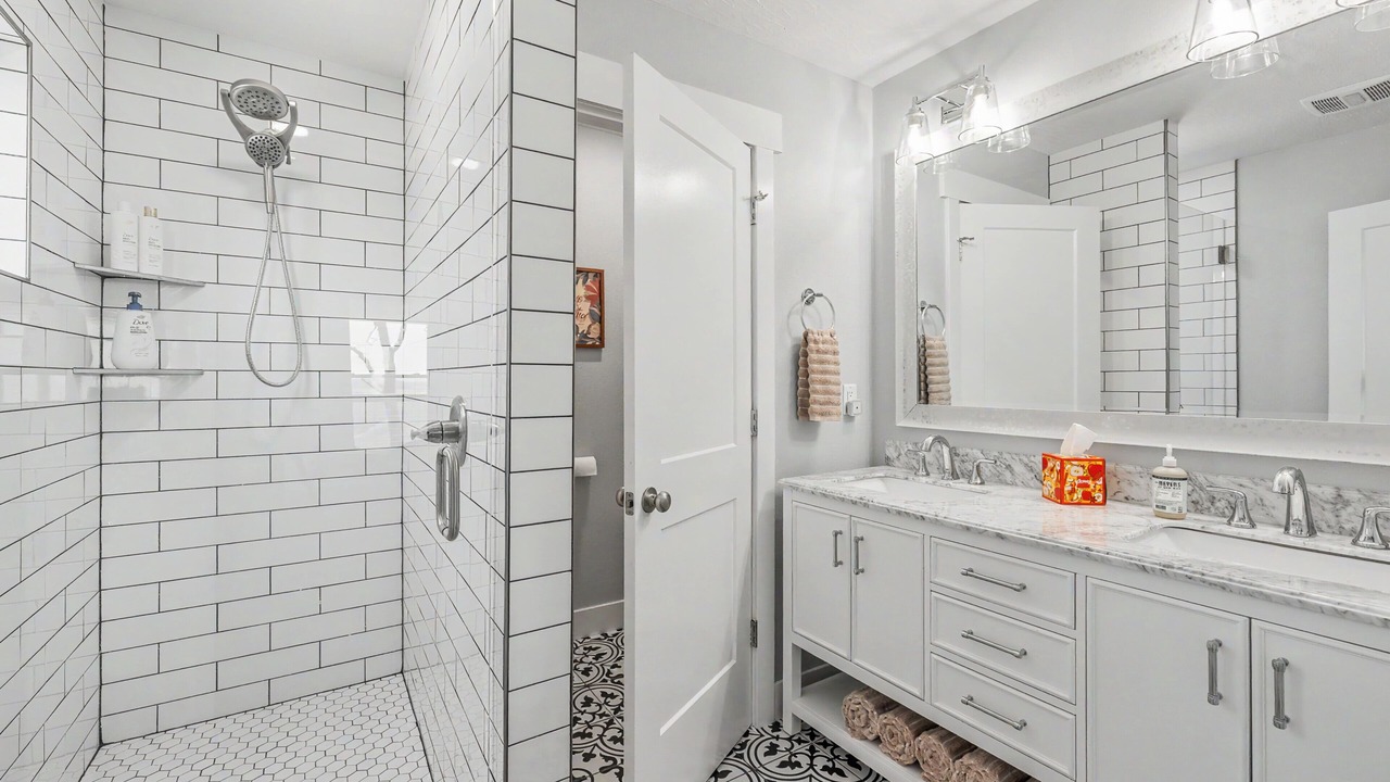 Photo of Bathroom in Jerome
